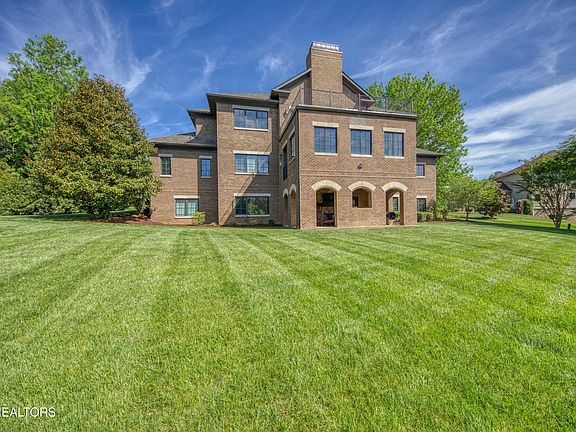 4th image of 529 Stone Vista Ln