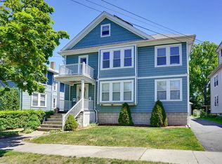 27 Pondview Rd FLOOR 2, Arlington, MA 02474