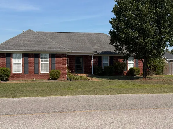 1441 Middle School St, Medina, TN 38355