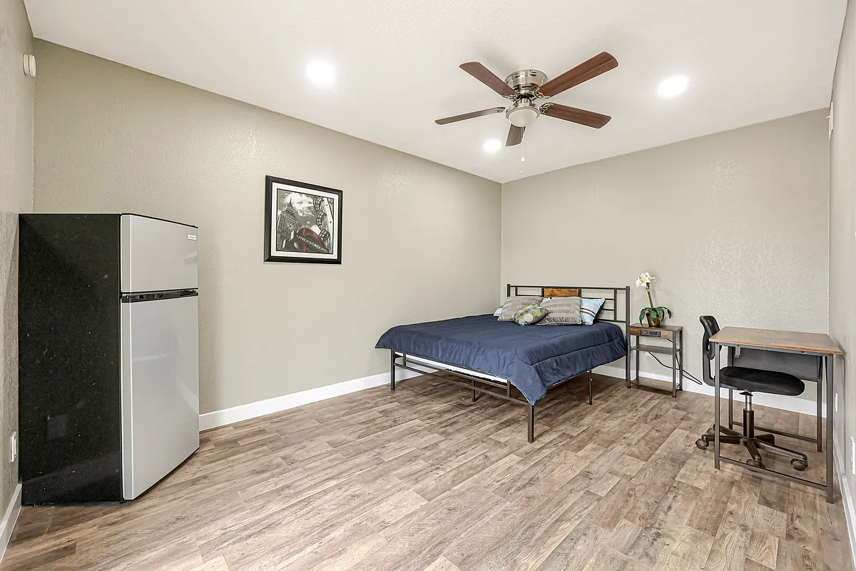 Bedroom 6 - View A - W Meadow Dr