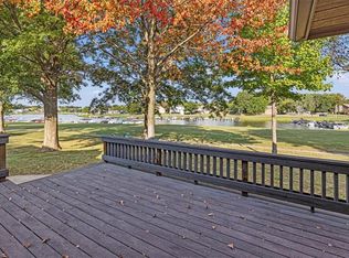 4064 SW Normandy Dr, Lees Summit, MO 64082
