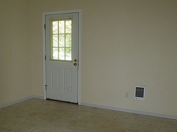 Extra large utility room with washer and dryer