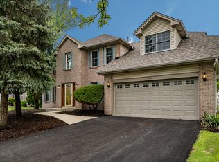 653 Birchwood Dr, Bolingbrook, IL 60490