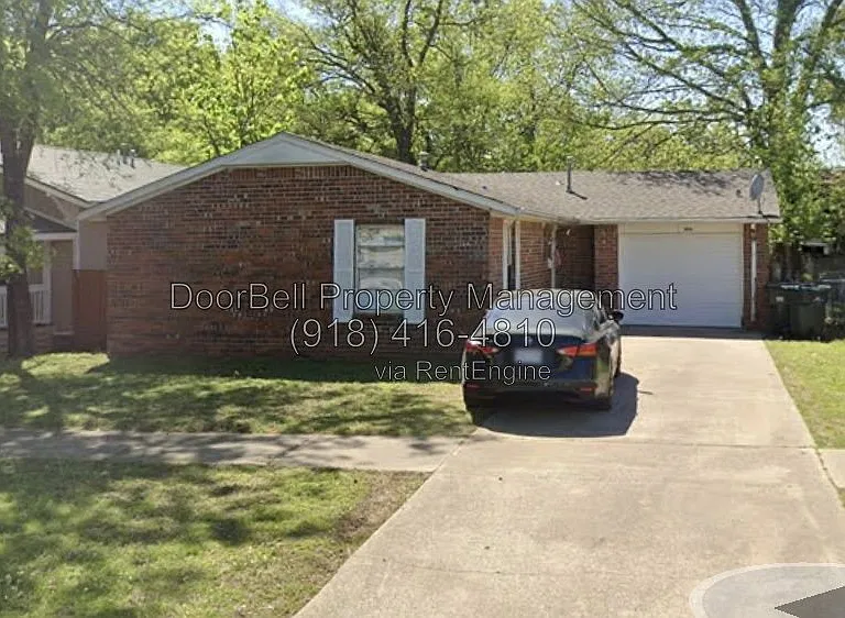 206 S Walnut St — Photo 1