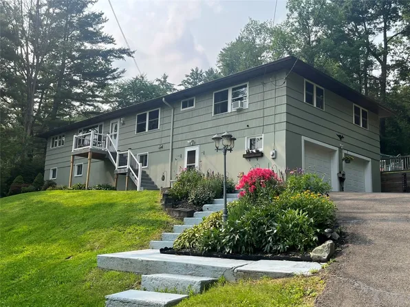 1426 River Rd, Binghamton, NY 13901