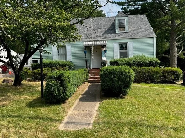 3313 N Parham Rd, Henrico, VA 23294