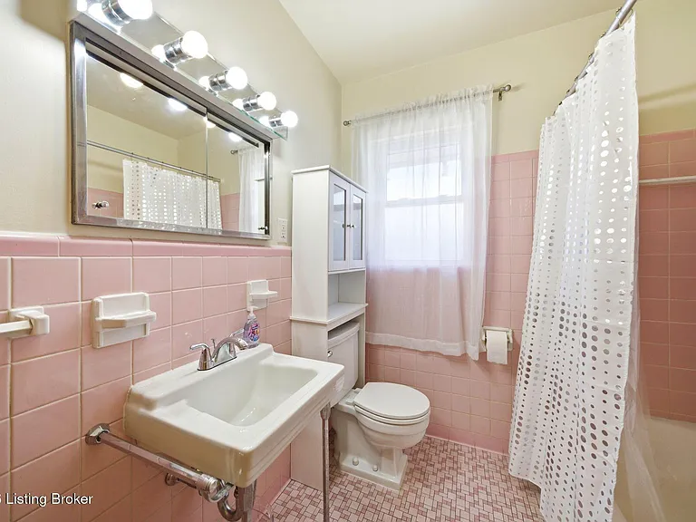 119 McArthur Dr #3 — Photo 11