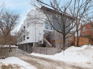 47 Ontario St #A, Ottawa, ON K1K1L1