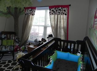 9 Sunset Cove Dr, Rossville, GA 30741