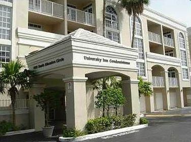 3rd image of 1280 S Alhambra Cir APT 1211
