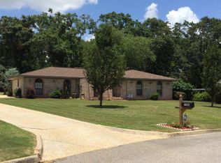 1206 Circleview Dr, Dothan, AL 36301