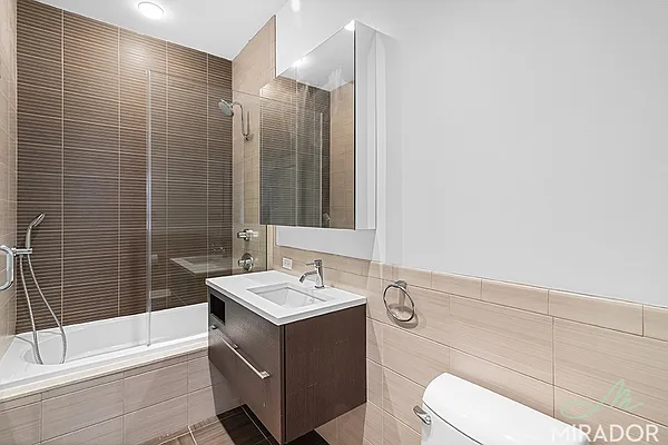 Rented by Mirador Real Estate | media 30