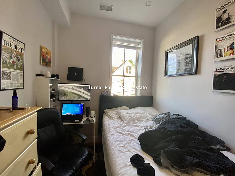 11 Highland Park Ave #2A — Photo 10