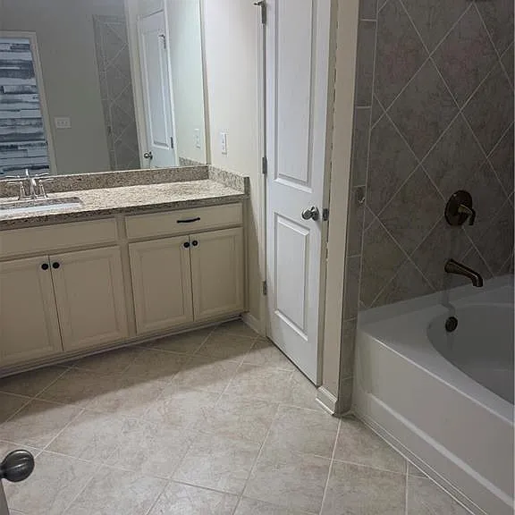 1552 Brookmere Way — Photo 22