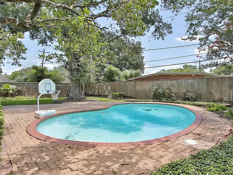 3603 Tartan Ln — Photo 32