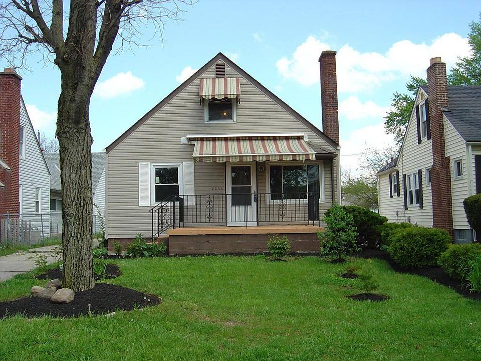 1st image of 2306 Medina Ave