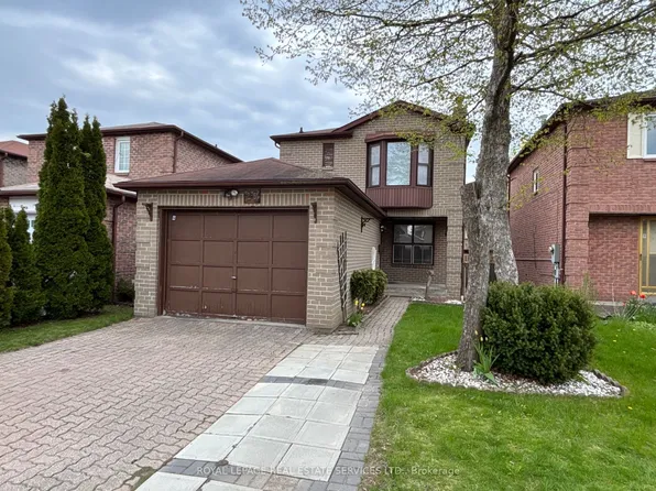 23 Stockbridge Cres, Ajax, ON L1T 2H2