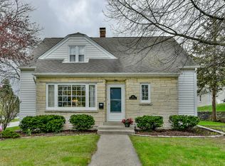 311 Frederick St, Waukesha, WI