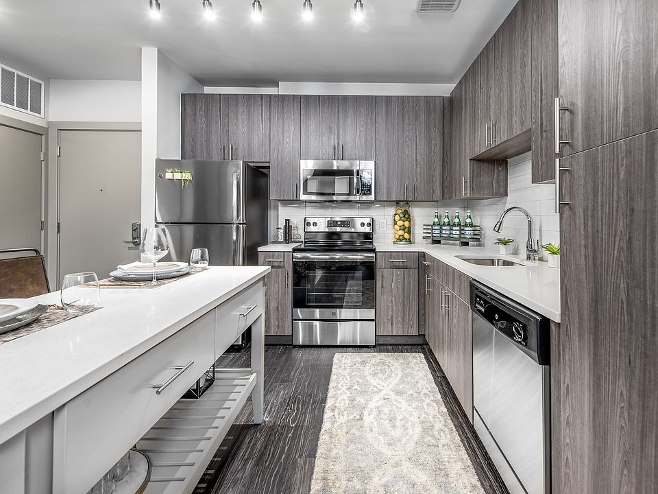The Edition unit kitchen with stainless steel appliances