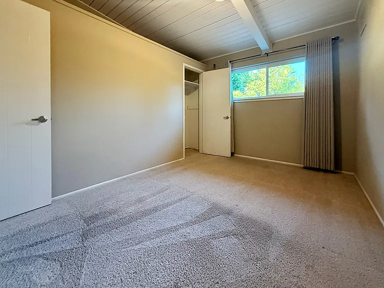 435 Dell Ave — Photo 30