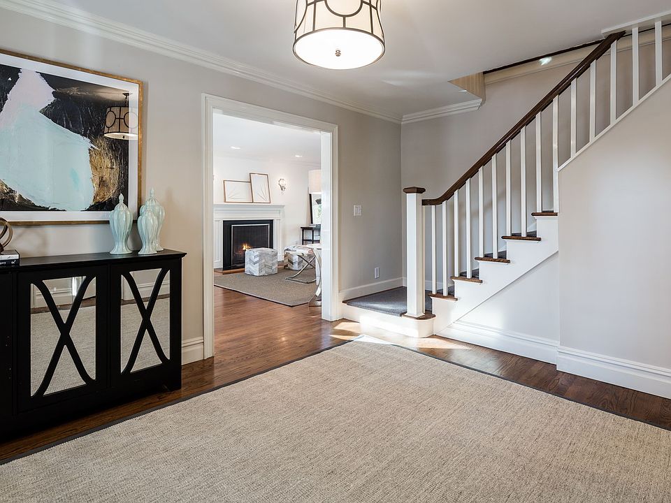 54 Burning Tree Rd, Greenwich, CT 06830 Zillow