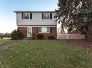 21701 Wick Rd, Taylor, MI 48180