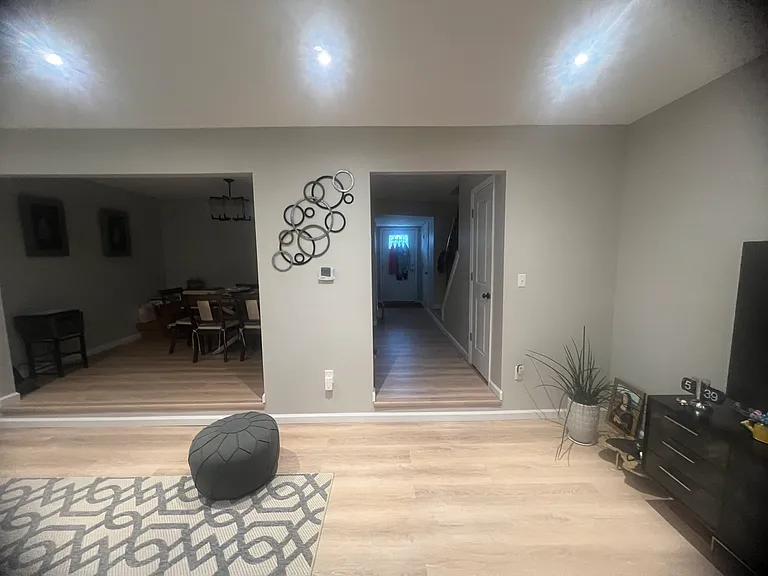 110 Wilshire Ct — Photo 5