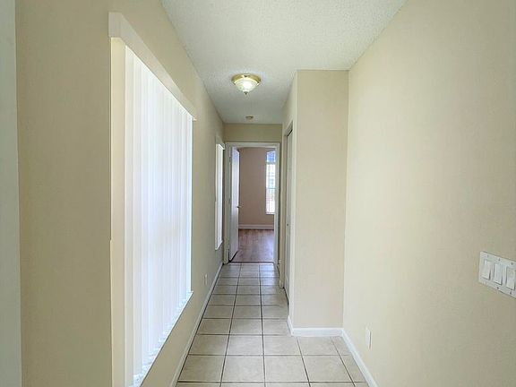 5th image of 164 Plumage Ln