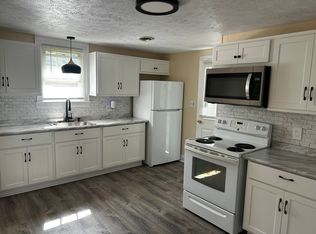 106 Taylor St #2, Chicopee, MA 01020