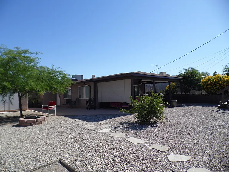 2886 Cisco Dr N — Photo 20