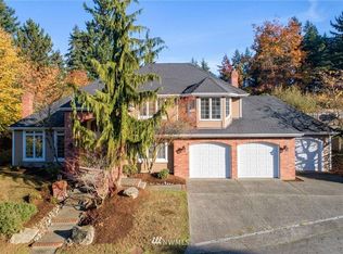 7202 79th Ave SE, Mercer Island, WA 98040