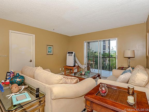 3rd image of 2350 NE 14thst Cswy APT 410