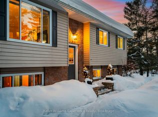 2891 Brady Dr, Severn, ON P0E 1N0