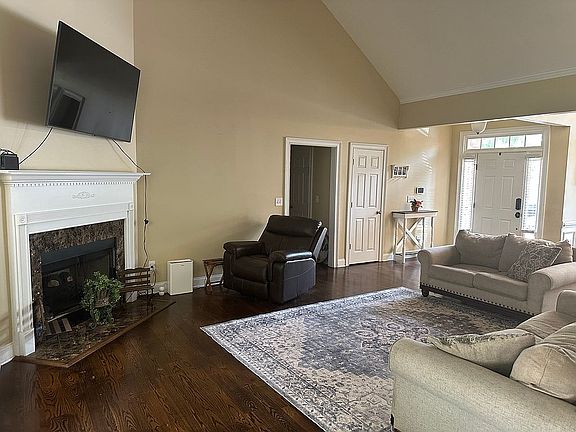 5th image of 1866 Shadow Bend Ln