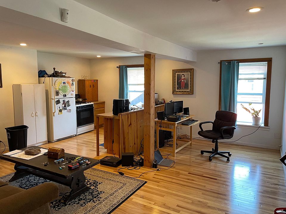 1st image of 267 Pennsylvania St APT A