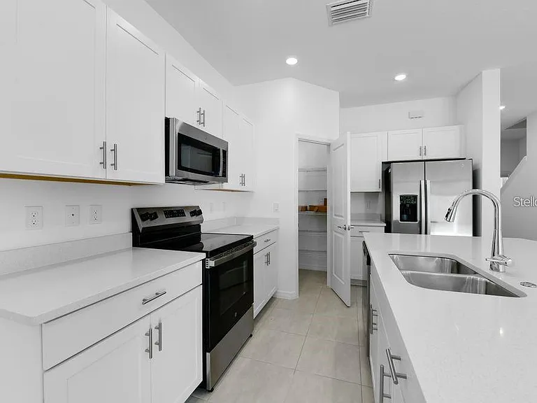 15148 Cuzcorro Ct — Photo 5