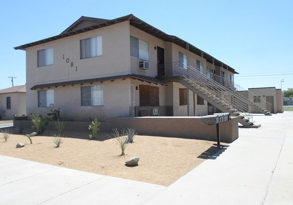 1st image of 1081 E Morton Pl