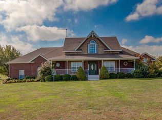 1707 S Circle U Ln, Bois D Arc, MO 65612