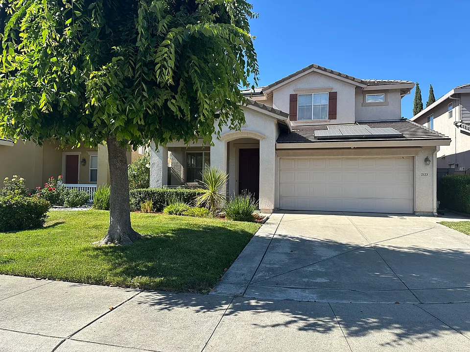 2123 Raymar Ct