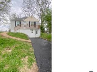 5209 College Ave, Saint Louis, MO 63136