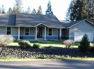 155 Grandview St, Glide, OR 97443