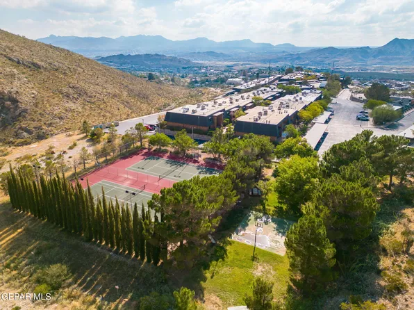 4800 N Stanton St Unit 105, El Paso, TX 79902