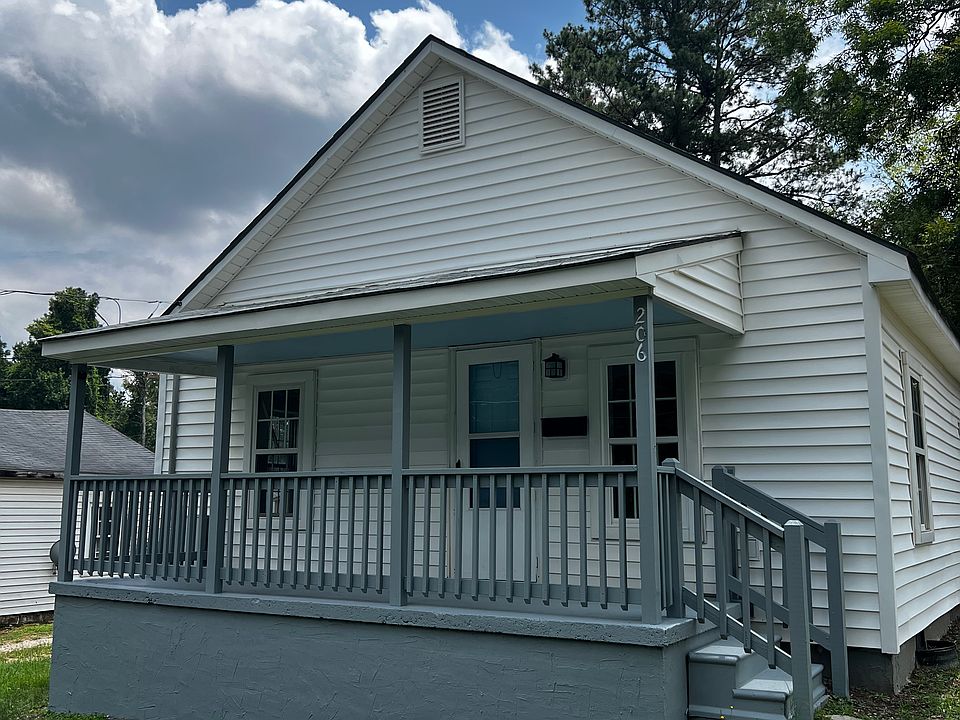 1st image of 206 E College St