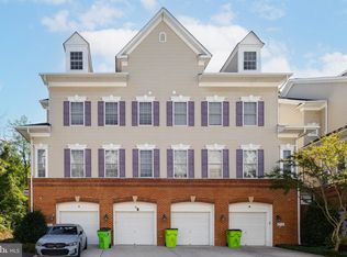 8975 Harrover Pl #75A, Lorton, VA 22079
