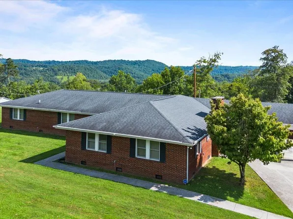 147 Meredith Rd, La Follette, TN 37766