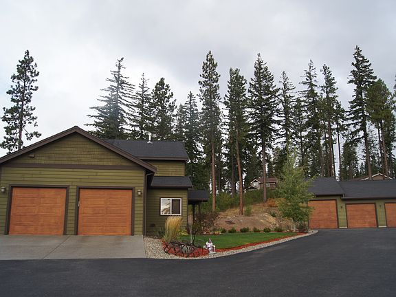 Main house and 3 bay shop