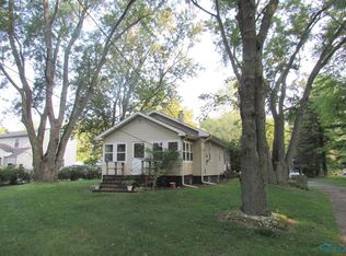 6924 Wharton Rd, Holland, OH 43528