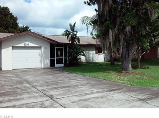 2307 Hibiscus Rd, Fort Myers, FL 33905