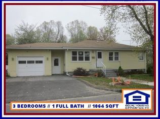 31 Aroostook St, Worcester, MA 01606