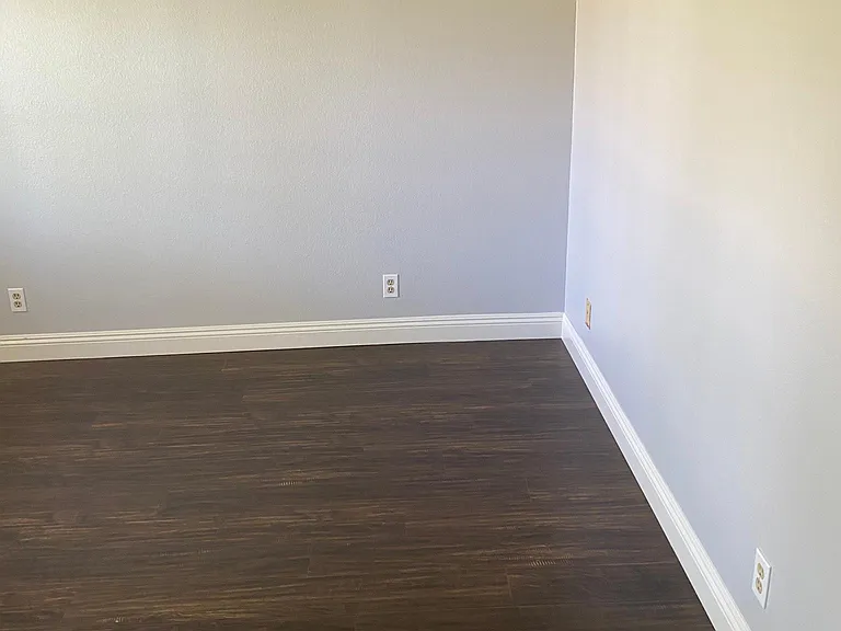 12 Windy Hill Ln — Photo 11